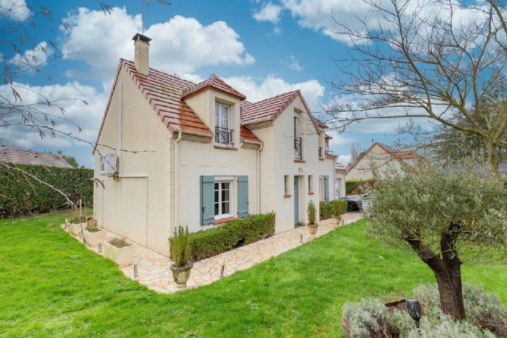 MAISON à LIVERDY EN BRIE 130m² à vendre