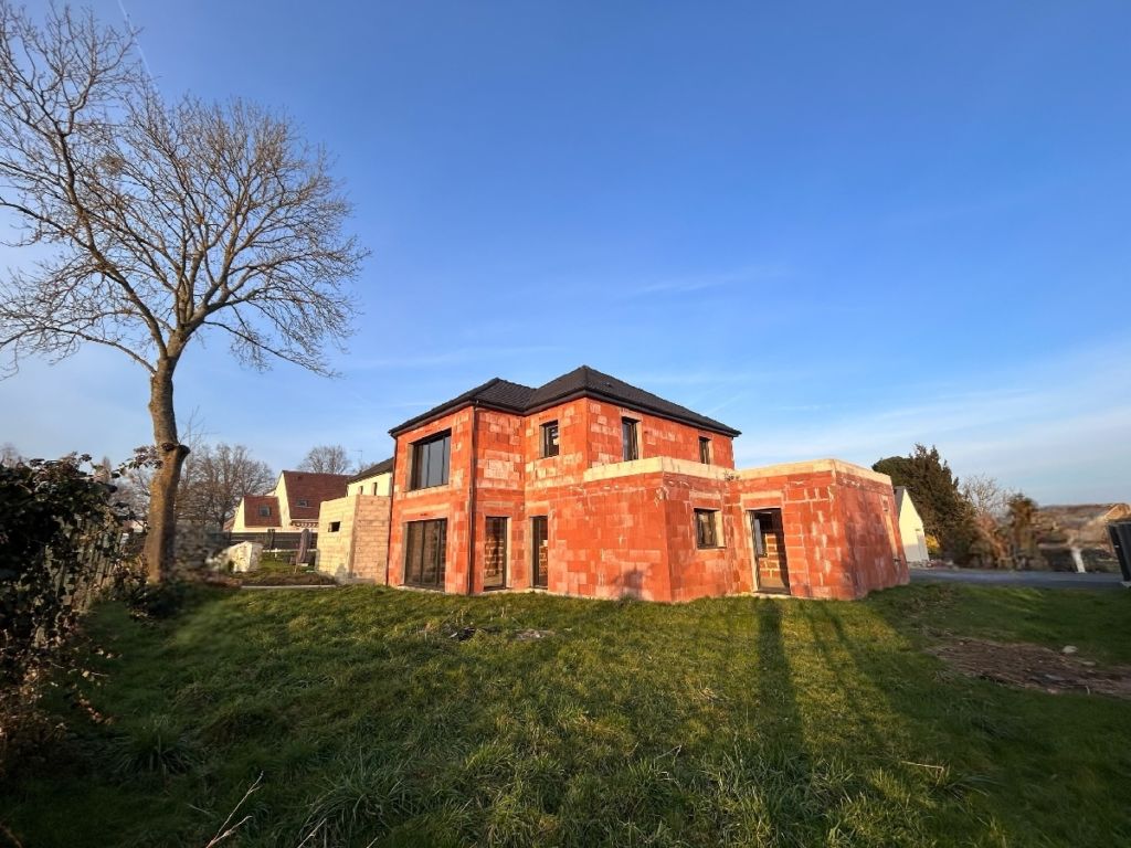 MAISON à FONTENAY TRESIGNY 170m² à vendre